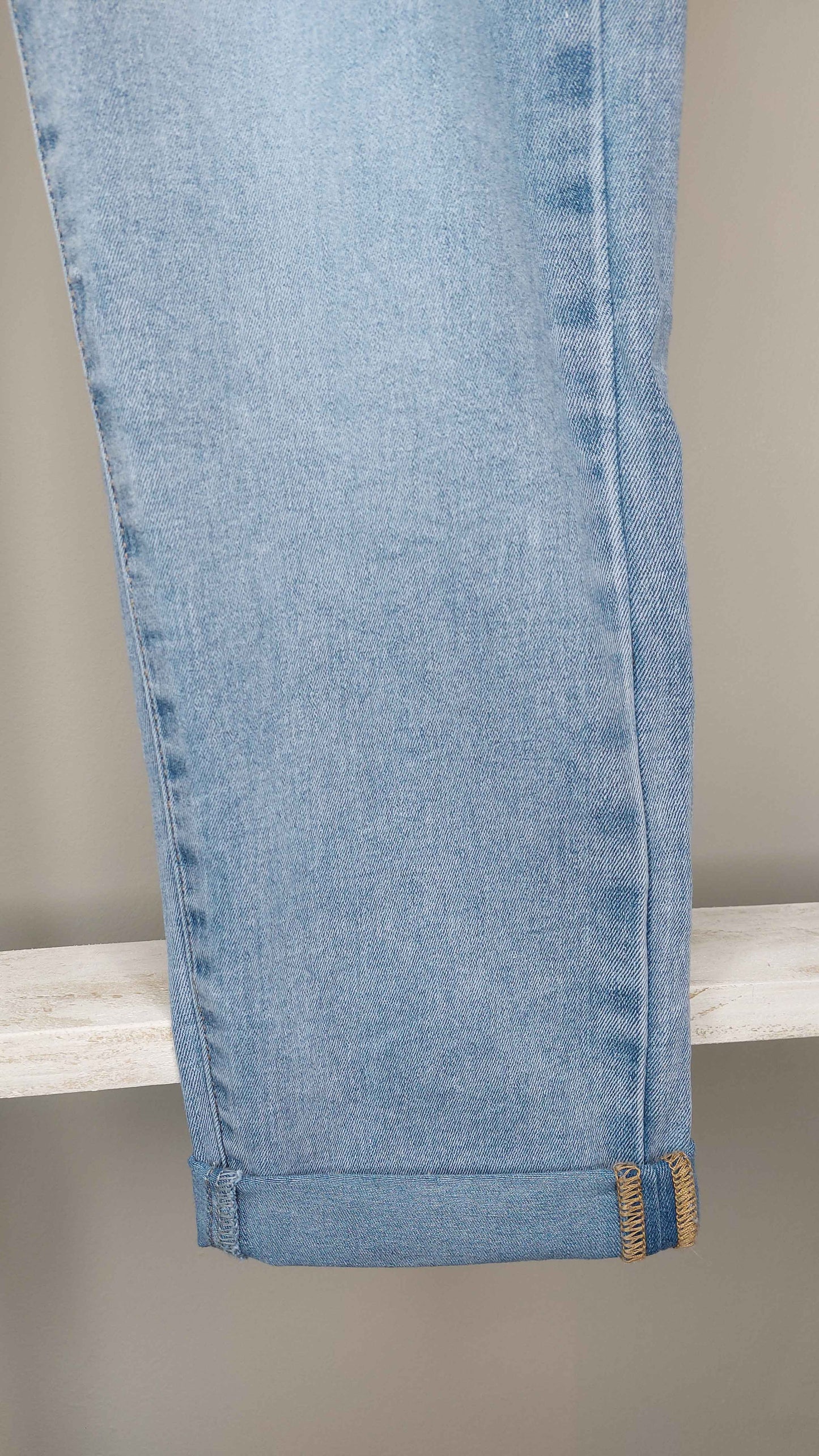 G-smack light mom Jeans size 8